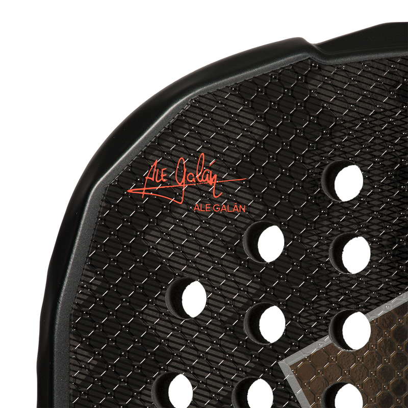 Carica immagine in Galleria Viewer, RAQUETE DE PADEL ADIDAS METALBONE HRD+ 2026 DE ALE GALÁN