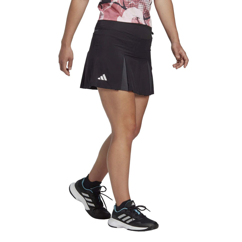 Cargue la imagen en el visor de la galería, FALDA MUJER PÁDEL ADIDAS CLUB PLEAT
