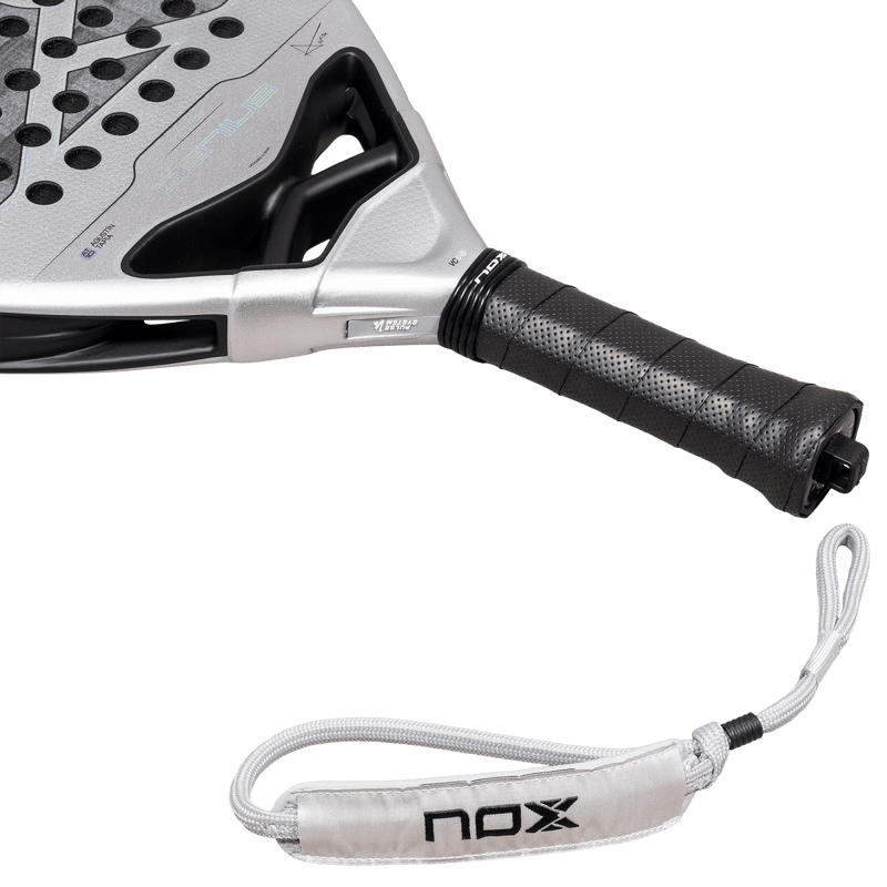 Abrir imagem na galeria, RAQUETE DE PADEL NOX GENIUS 12K ALUM XTREM 2027 by AGUSTÍN TAPIA - PRÉ-VENDA