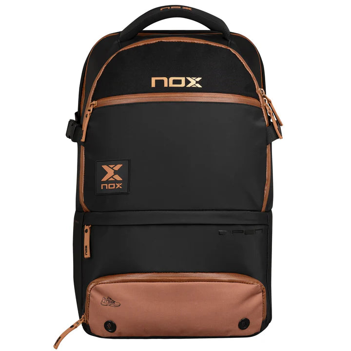 Abrir imagem na galeria, MOCHILA DE PADEL NOX LUXURY OPEN SERIES PRETO/CASTANHO