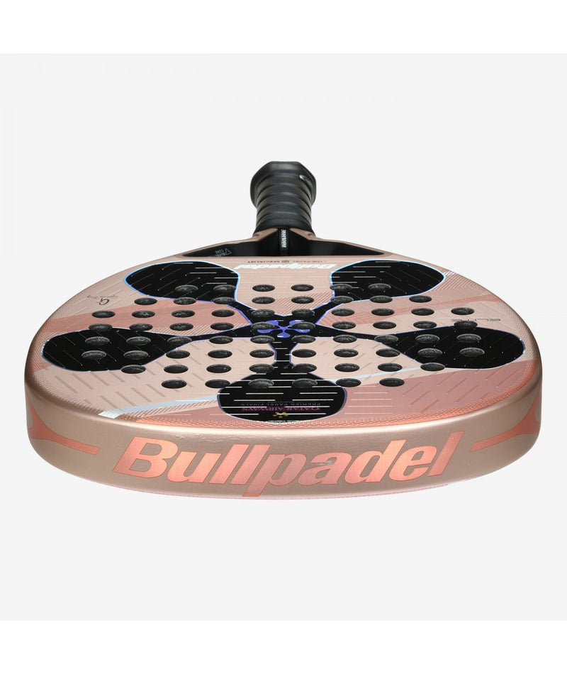 Abrir imagem na galeria, RAQUETE DE PADEL BULLPADEL ELITE W TF 25 de GEMMA TRIAY