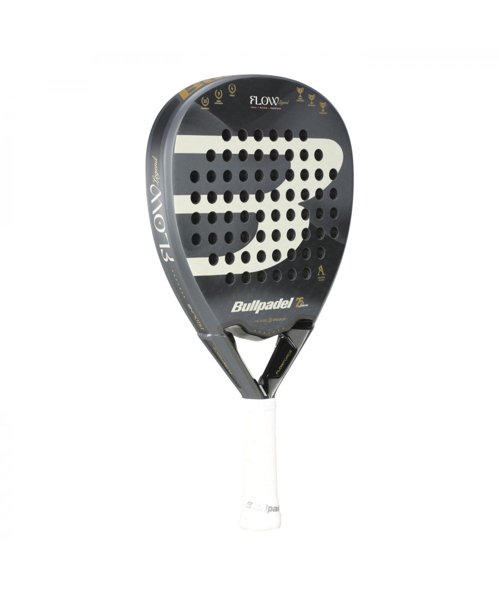 RAQUETE DE PADEL BULLPADEL FLOW LEGEND de ALEJANDRA SALAZAR