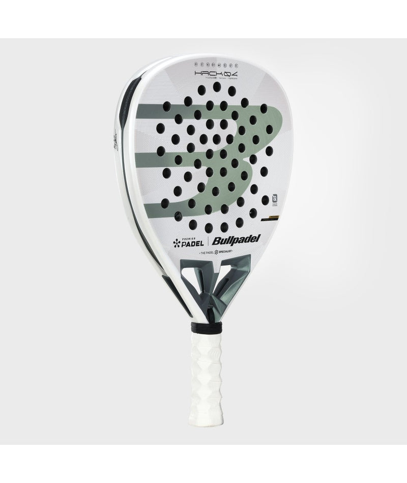 Laden Sie das Bild in Galerie -Viewer, RAQUETE DE PADEL BULLPADEL HACK 04 PP 26 de PAQUITO NAVARRO