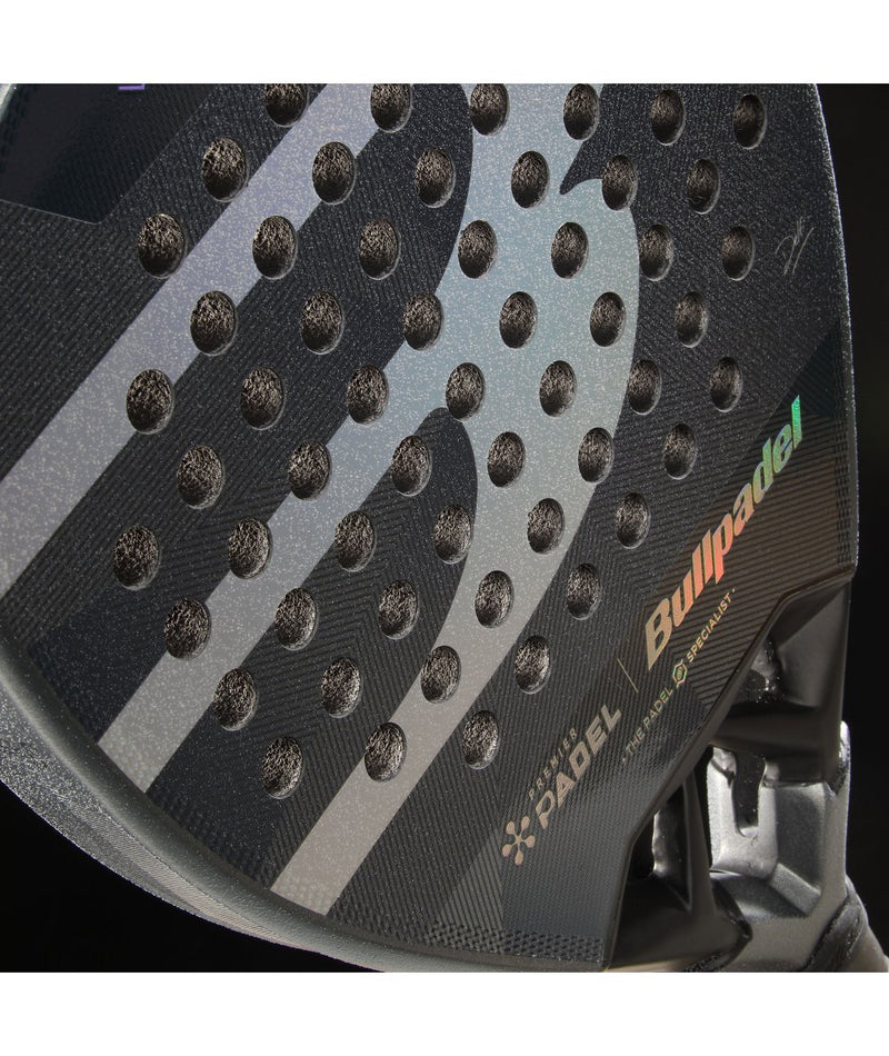 Laden Sie das Bild in Galerie -Viewer, RAQUETE DE PADEL BULLPADEL VERTEX 05 LIGHT PP 26 de DELFI BREA