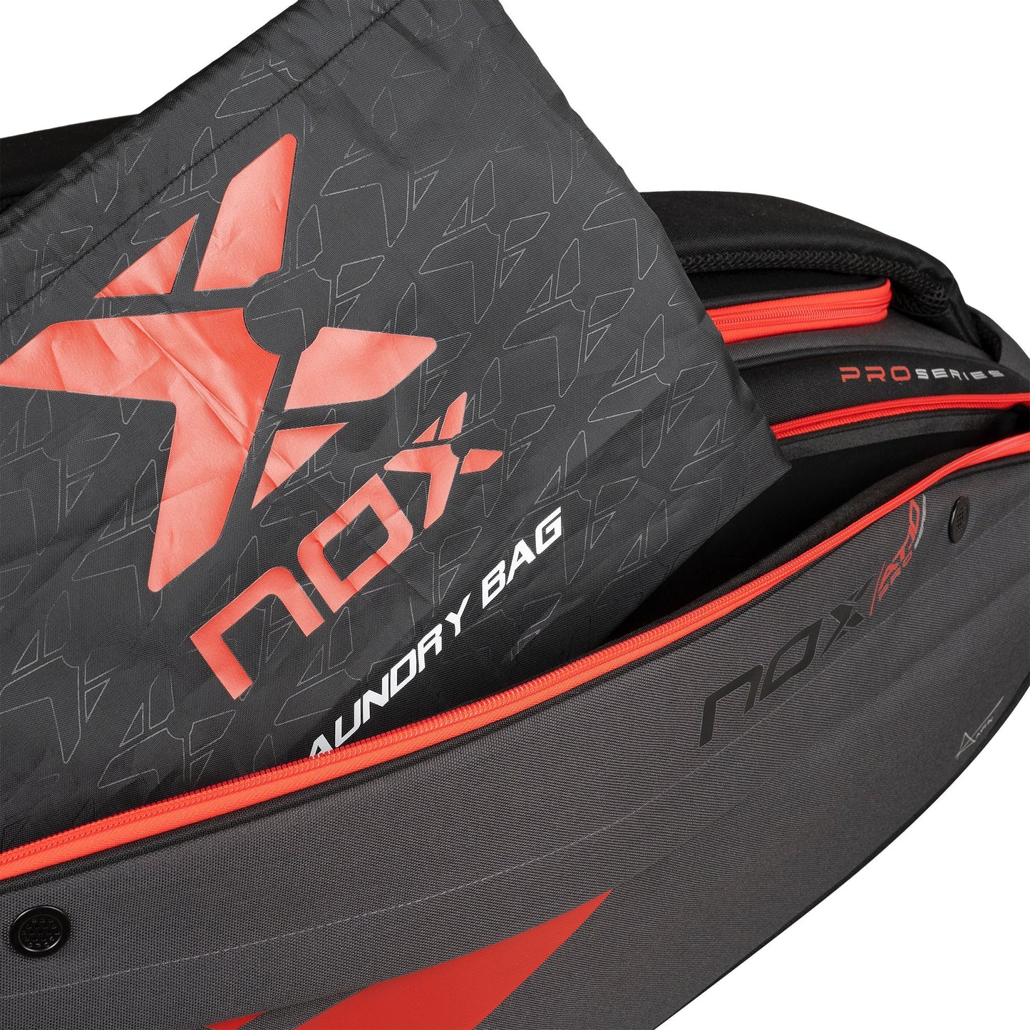 SACO DE PADEL NOX AT10 XXL