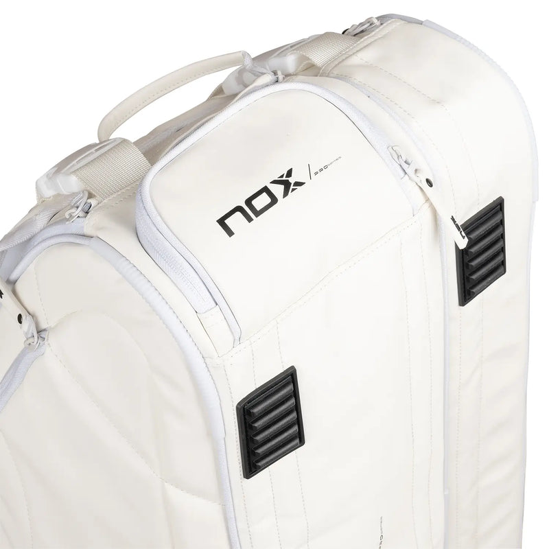 Carica immagine in Galleria Viewer, SACO DE PADEL NOX PRO SERIES BRANCO
