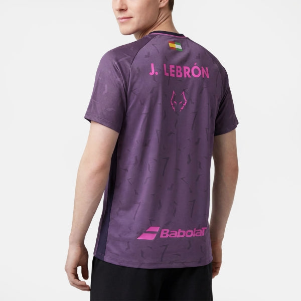 Laden Sie das Bild in Galerie -Viewer, T-SHIRT HOMEM BABOLAT JUAN LEBRON PRETO/ROXO
