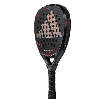 RAQUETE DE PADEL ADIDAS METALBONE HRD+ 2026 DE ALE GALÁN