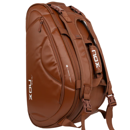 SACO DE PADEL NOX PRO SERIES CASTANHO CAMEL