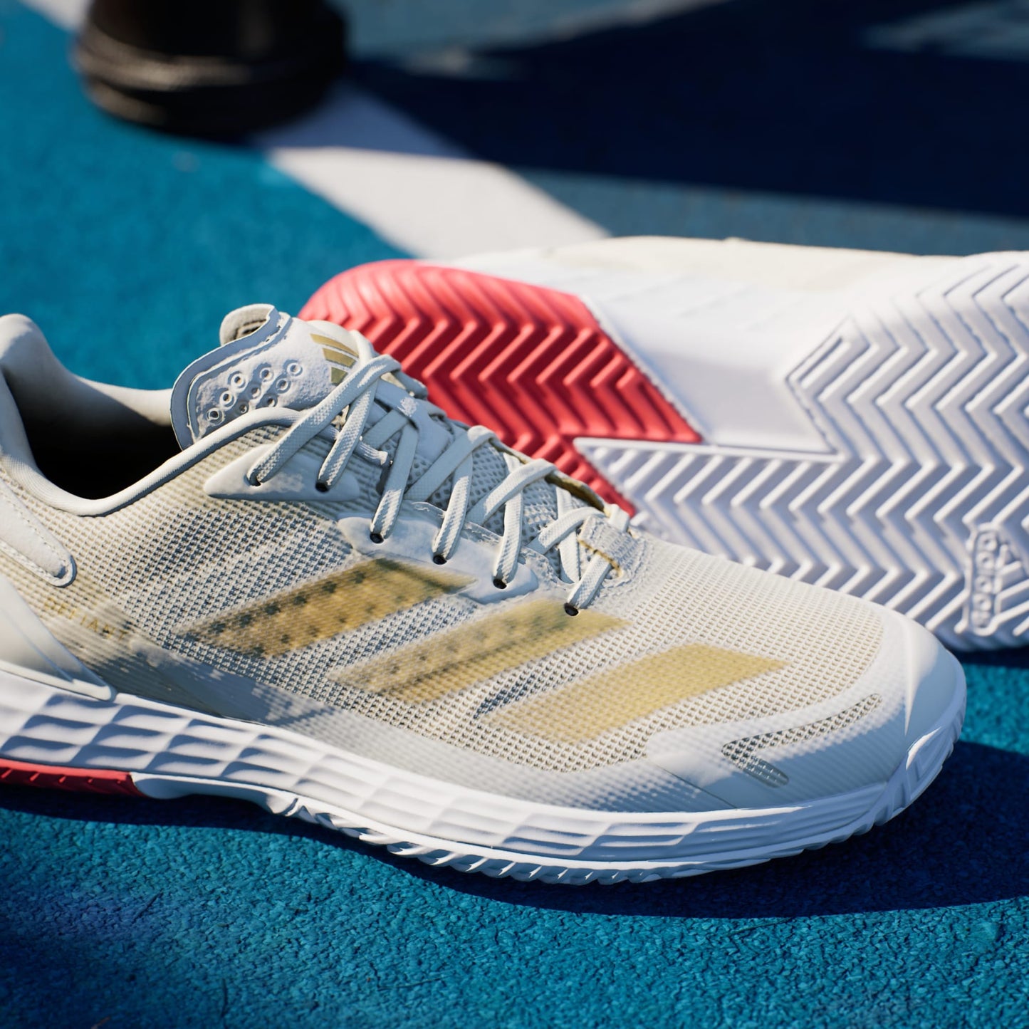 SAPATILHAs PADEL SENHORA ADIDAS DEFIANT SPEED 2 white/gold metallic
