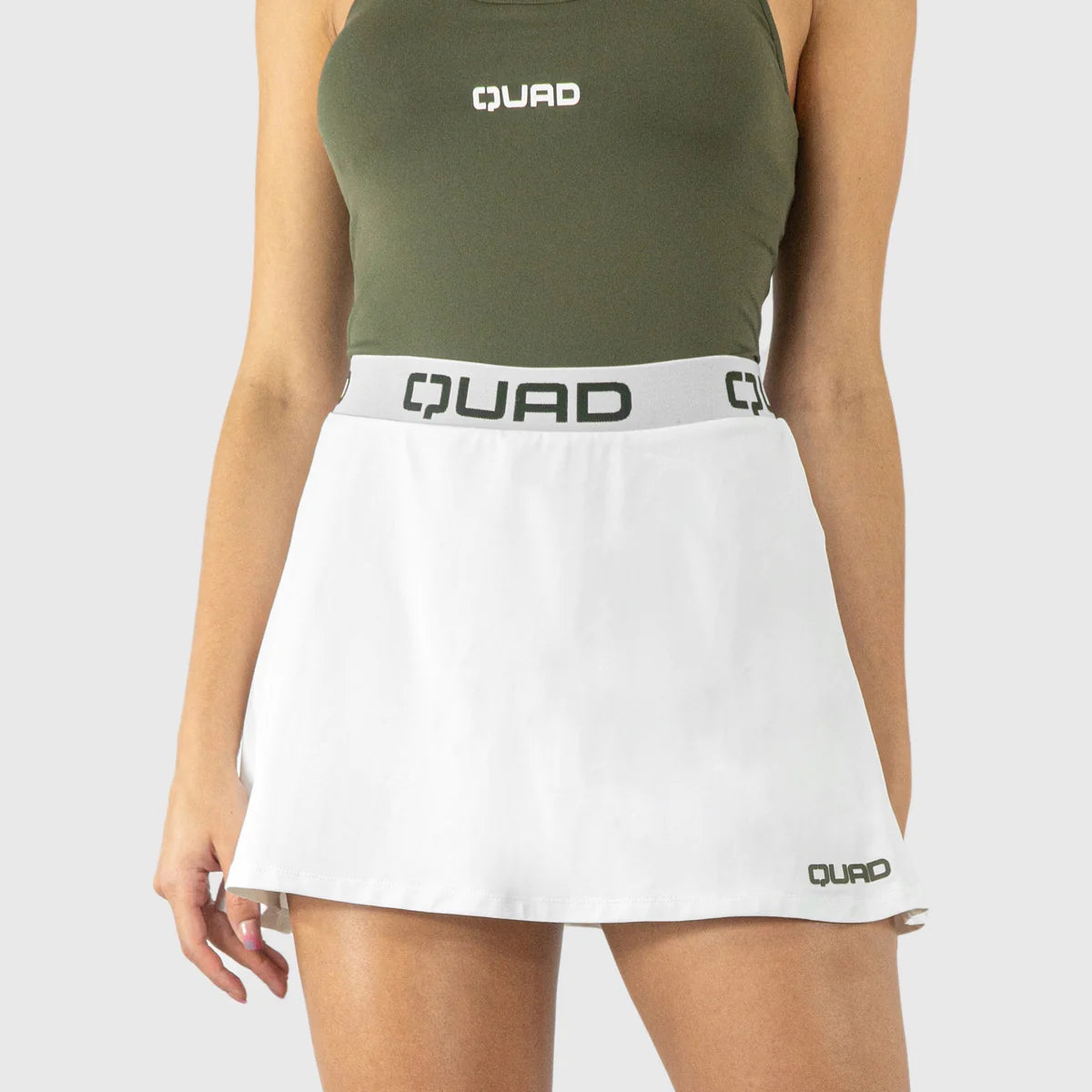 SAIA MULHER QUAD TENDER BRANCA