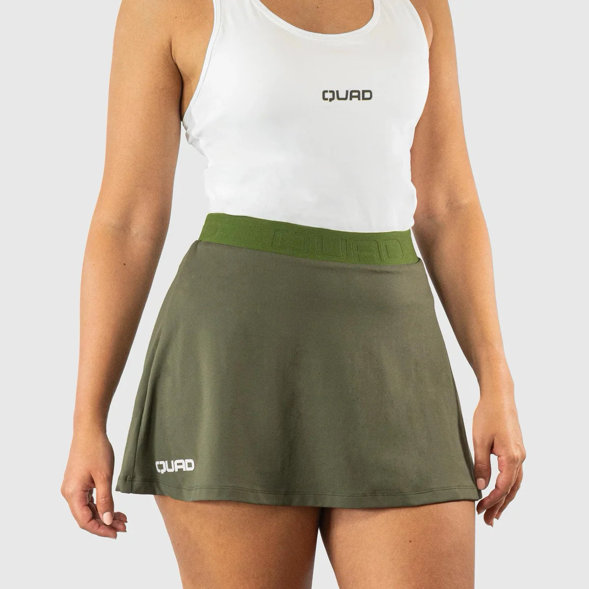 SAIA MULHER QUAD TENDER VERDE