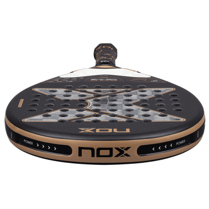 RAQUETE DE PADEL NOX AT10 LUXURY GENIUS 18K ALUM 2026 by AGUSTIN TAPIA- PRÉ-VENDA