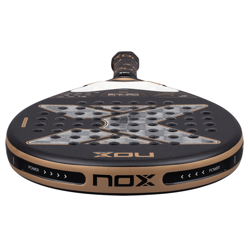 Abrir imagem na galeria, RAQUETE DE PADEL NOX AT10 LUXURY GENIUS 18K ALUM 2026 by AGUSTIN TAPIA
