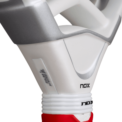 RAQUETE DE PADEL NOX AT10 LUXURY GENIUS ATTACK 12K ALUM XTREM 2026 by AGUSTIN TAPIA- PRÉ-VENDA
