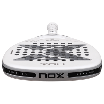 RAQUETE DE PADEL NOX AT10 LUXURY GENIUS ATTACK 12K ALUM XTREM 2026 by AGUSTIN TAPIA- PRÉ-VENDA