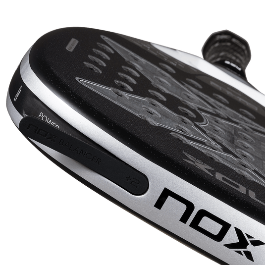 RAQUETE DE PADEL NOX AT10 LUXURY GENIUS ATTACK 18K ALUM XTREM 2026 by AGUSTIN TAPIA