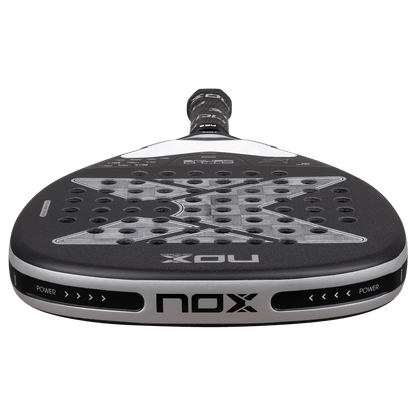 RAQUETE DE PADEL NOX AT10 LUXURY GENIUS 18K ALUM XTREM 2026 by AGUSTIN TAPIA