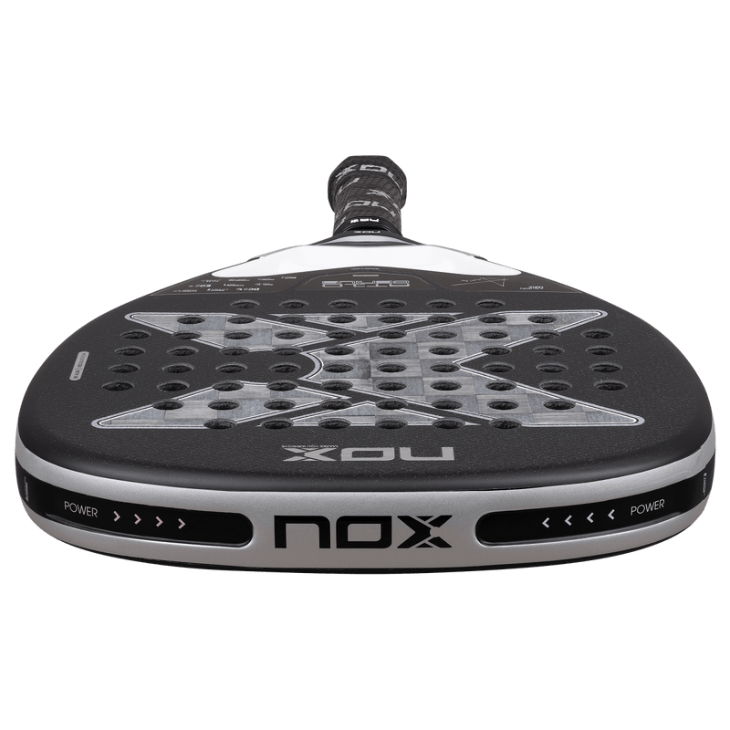Abrir imagem na galeria, RAQUETE DE PADEL NOX AT10 LUXURY GENIUS ATTACK 18K ALUM XTREM 2026 by AGUSTIN TAPIA
