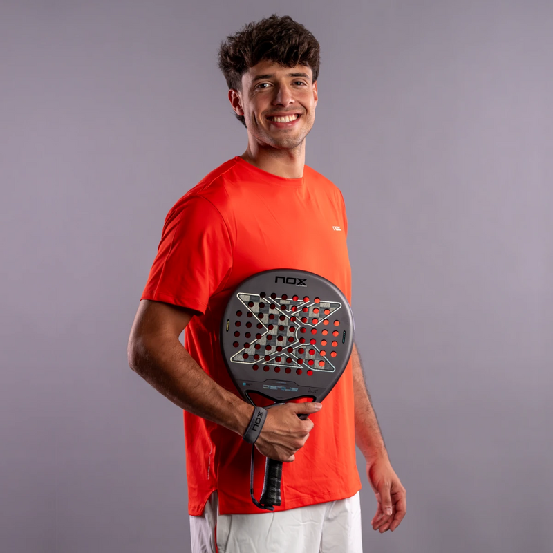 Abrir imagem na galeria, RAQUETE DE PADEL NOX GENIUS 18K ALUM 2027 by AGUSTÍN TAPIA - PRÉ VENDA
