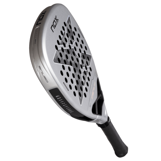 RAQUETE DE PADEL NOX GENIUS ATTACK 12K ALUM XTREM 2027 by AGUSTÍN TAPIA - PRE-VENDA