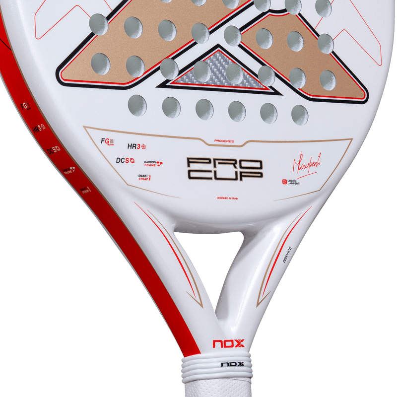 Abrir imagem na galeria, RAQUETE DE PADEL NOX ML10 PRO CUP COORP 2027 by MIGUEL LAMPERTI - PRÉ-VENDA

