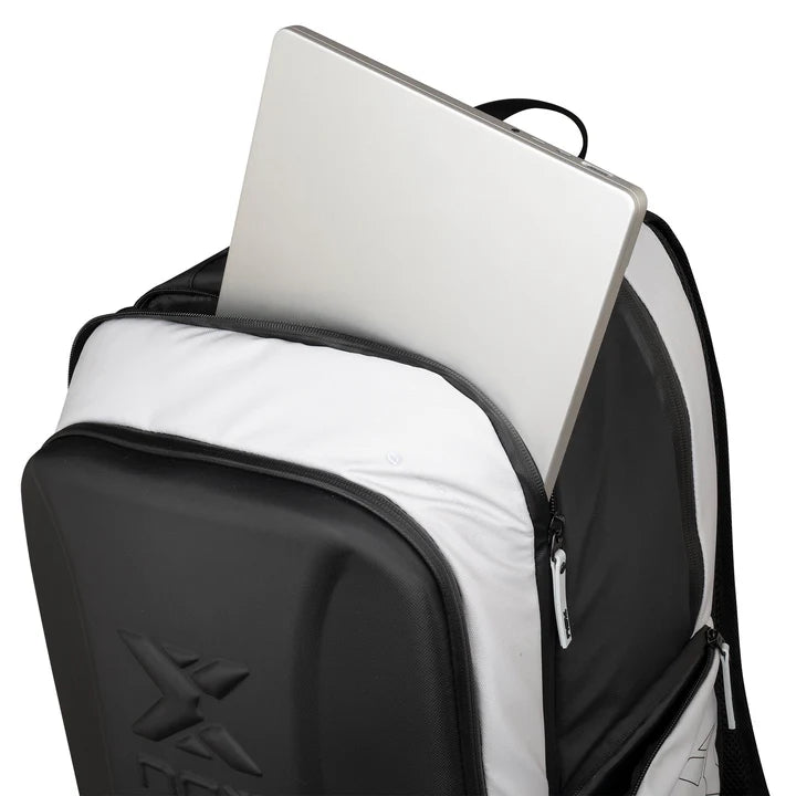 Abrir imagem na galeria, MOCHILA DE PADEL NOX  LUXURY MASTER SERIES
