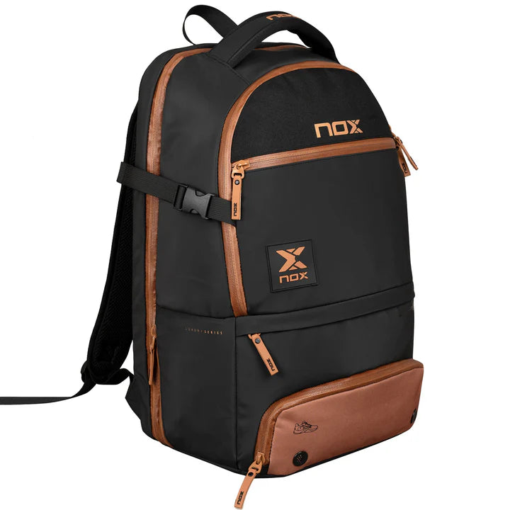 Abrir imagem na galeria, MOCHILA DE PADEL NOX  LUXURY OPEN SERIES PRETO/CASTANHO
