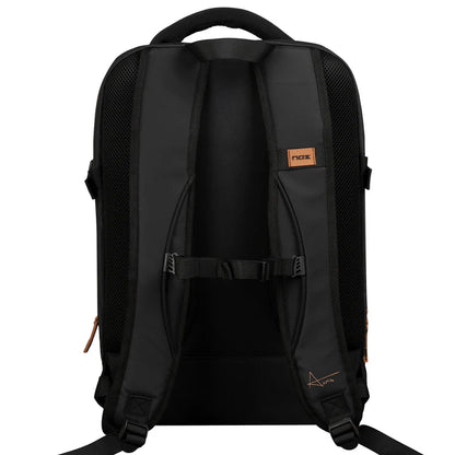 MOCHILA DE PADEL NOX  LUXURY OPEN SERIES PRETO/CASTANHO