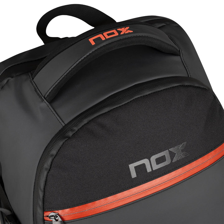 MOCHILA DE PADEL NOX  LUXURY OPEN SERIES PRETO/VERMELHO