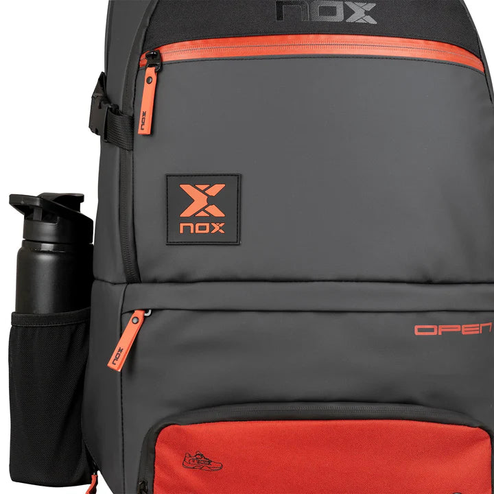 MOCHILA DE PADEL NOX  LUXURY OPEN SERIES PRETO/VERMELHO