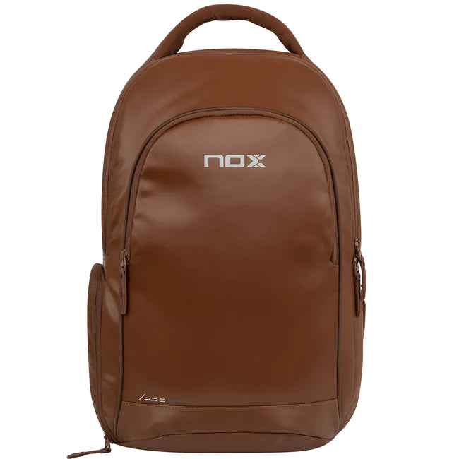 MOCHILA DE PADEL NOX PRO SERIES CASTANHO CAMEL 2023