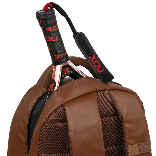 MOCHILA DE PADEL NOX PRO SERIES CASTANHO CAMEL