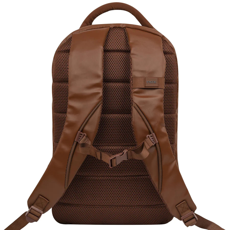 MOCHILA DE PADEL NOX PRO SERIES CASTANHO CAMEL