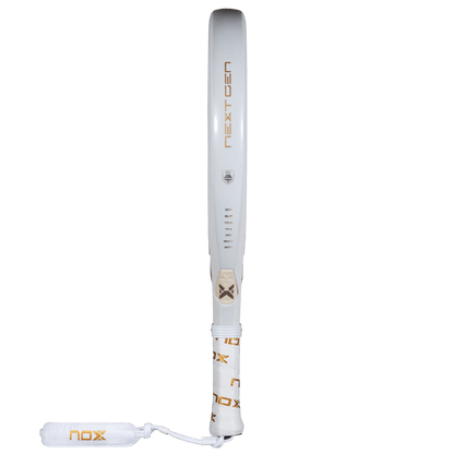 PALA DE PÁDEL NOX AT10 LUXURY GENIUS ATTACK 12K ALUM XTREM 2026 de AGUSTÍN TAPIA