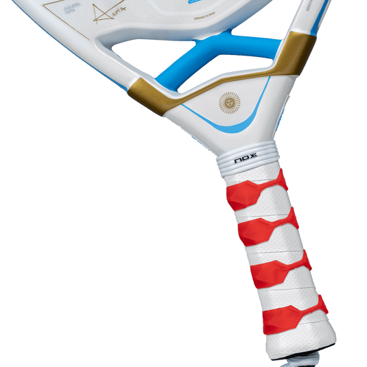 PALA DE PÁDEL NOX AT10 LUXURY GENIUS 18K ALU 2026 by AGUSTIN TAPIA