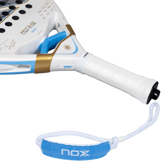 PALA DE PÁDEL NOX AT10 LUXURY GENIUS 18K ALU 2026 by AGUSTIN TAPIA