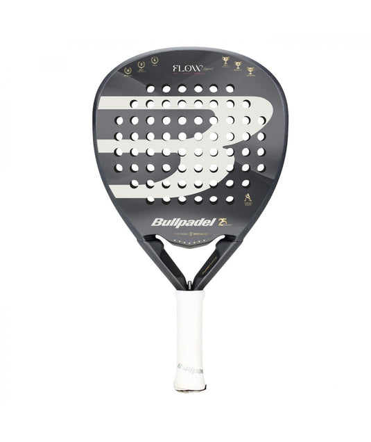 RAQUETE DE PADEL BULLPADEL FLOW LEGEND de ALEJANDRA SALAZAR