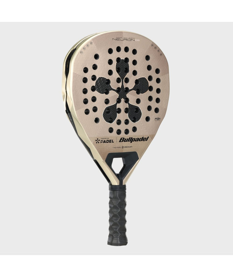 Cargue la imagen en el visor de la galería, RAQUETA DE PÁDEL BULLPADEL NEURON 02 PP 26 de FEDE CHINGOTTO
