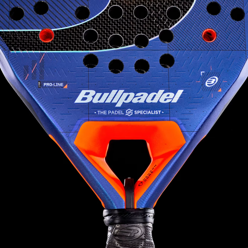 Abrir imagem na galeria, RAQUETE DE PADEL BULLPADEL NEURON 27 DE FEDE CHINGOTTO - PRÉ-VENDA
