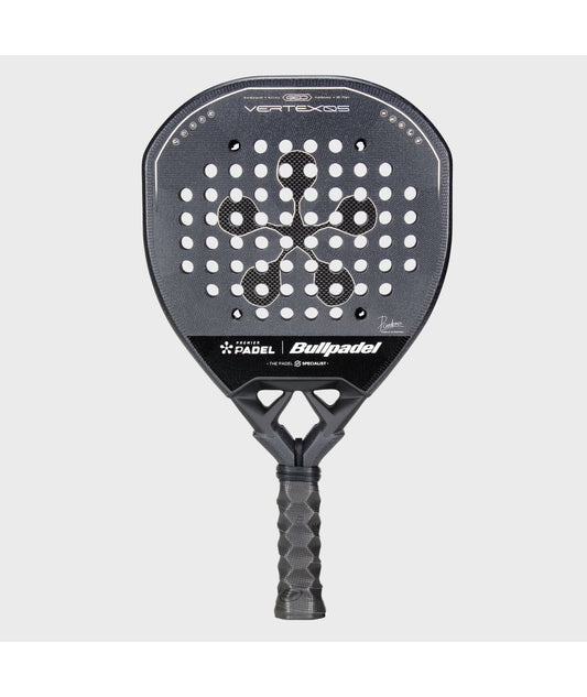 RAQUETE DE PADEL BULLPADEL VERTEX 05 GEO PP 26 de CARDONA