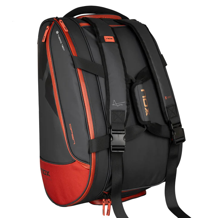 Abrir imagem na galeria, SACO DE PADEL NOX LUXURY OPEN SERIES PRETO/VERMELHO
