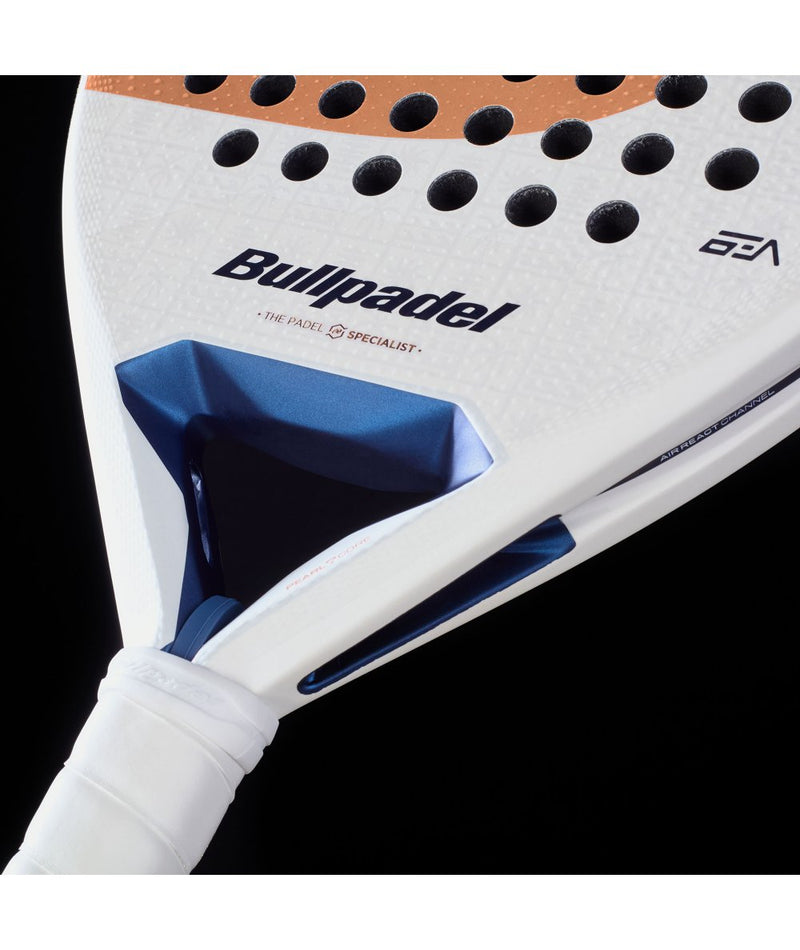 Abrir imagem na galeria, RAQUETE DE PADEL BULLPADEL PEARL 27 de BEA GONZÁLEZ
